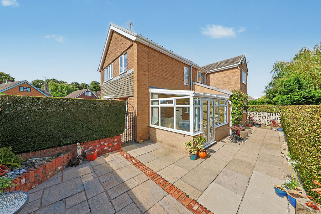 Thornbridge Crescent